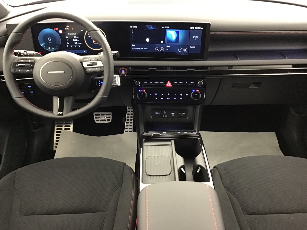 HYUNDAI TUCSON FEEL N LINE