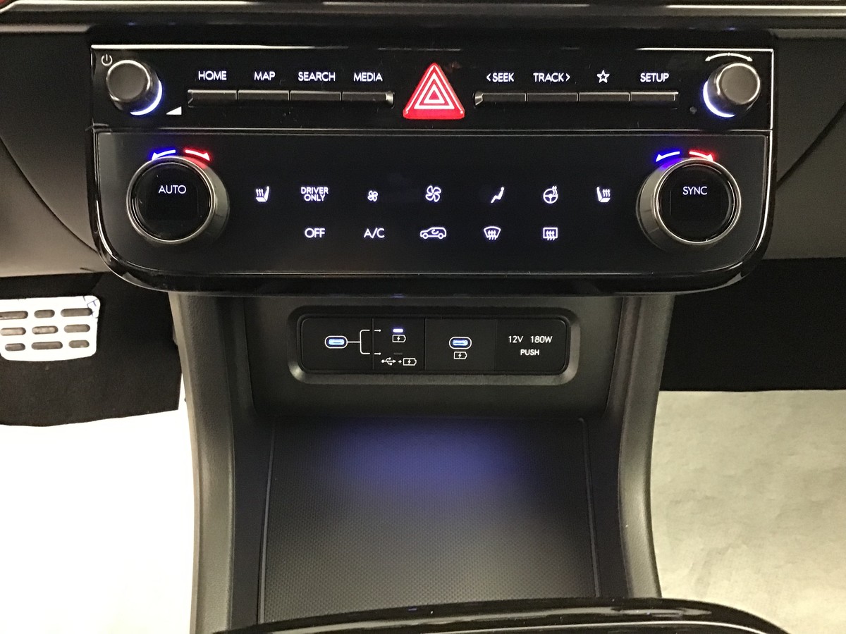HYUNDAI TUCSON FEEL N LINE