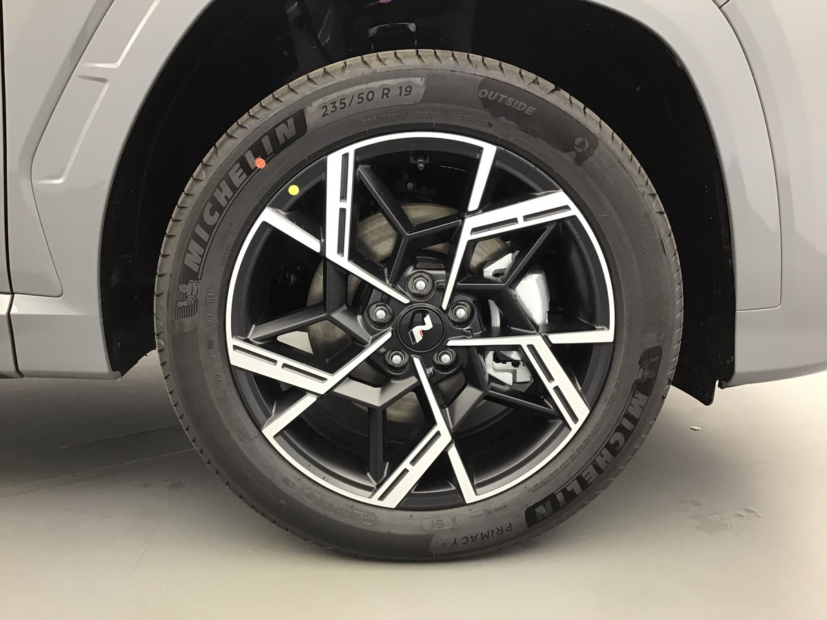 HYUNDAI TUCSON FEEL N LINE