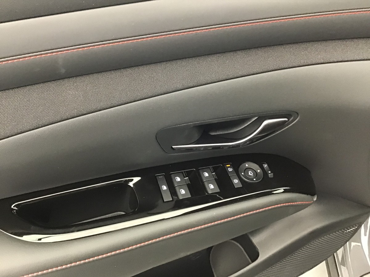 HYUNDAI TUCSON FEEL N LINE