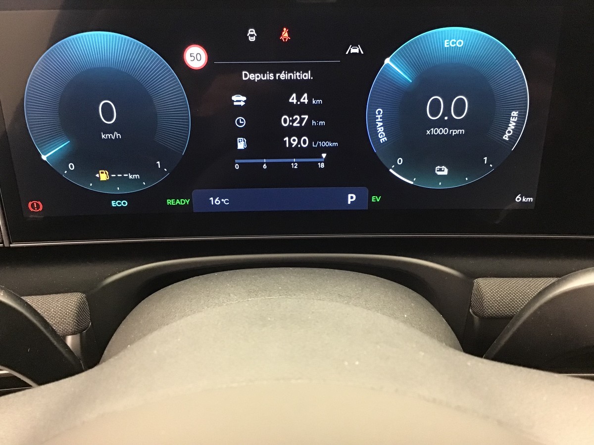 HYUNDAI TUCSON FEEL N LINE