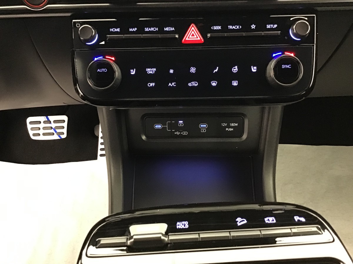 HYUNDAI TUCSON FEEL N LINE