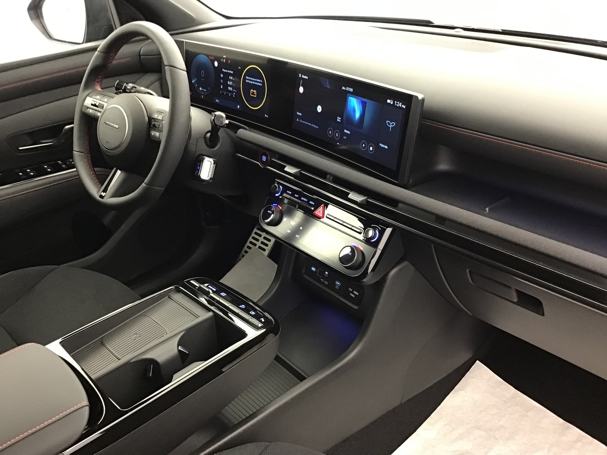 HYUNDAI TUCSON FEEL N LINE