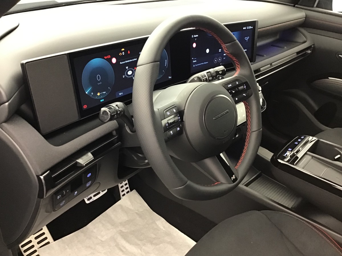 HYUNDAI TUCSON FEEL N LINE