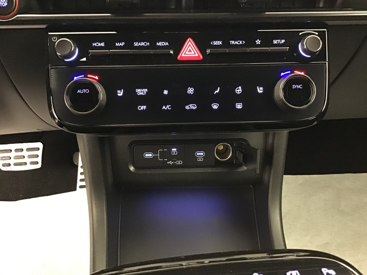 HYUNDAI TUCSON FEEL N LINE