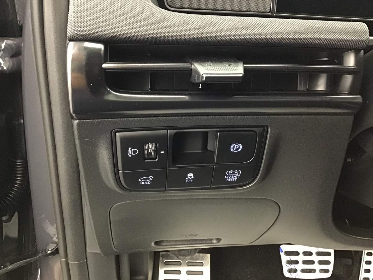 HYUNDAI TUCSON FEEL N LINE