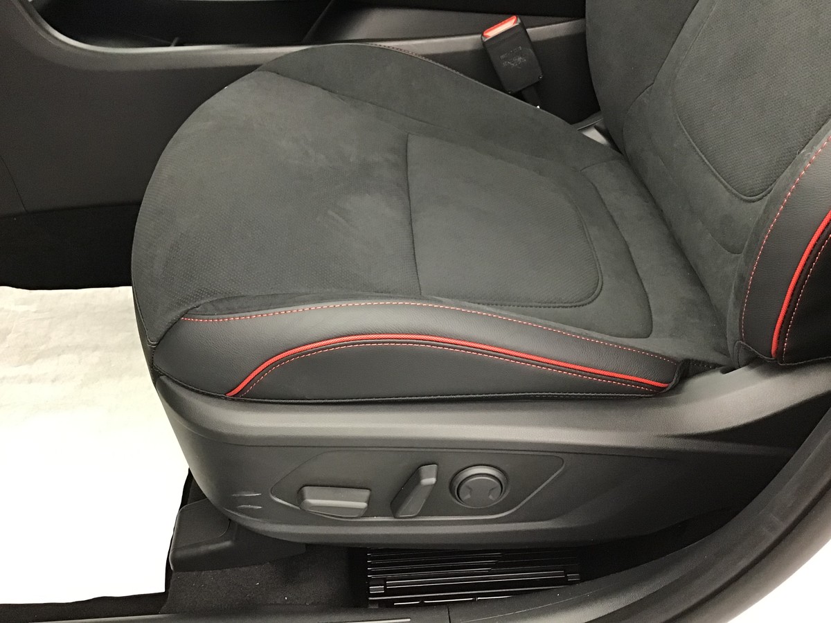 HYUNDAI TUCSON FEEL N LINE