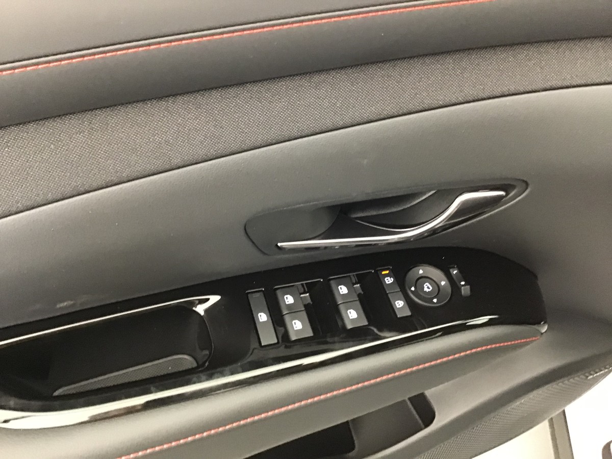 HYUNDAI TUCSON FEEL N LINE