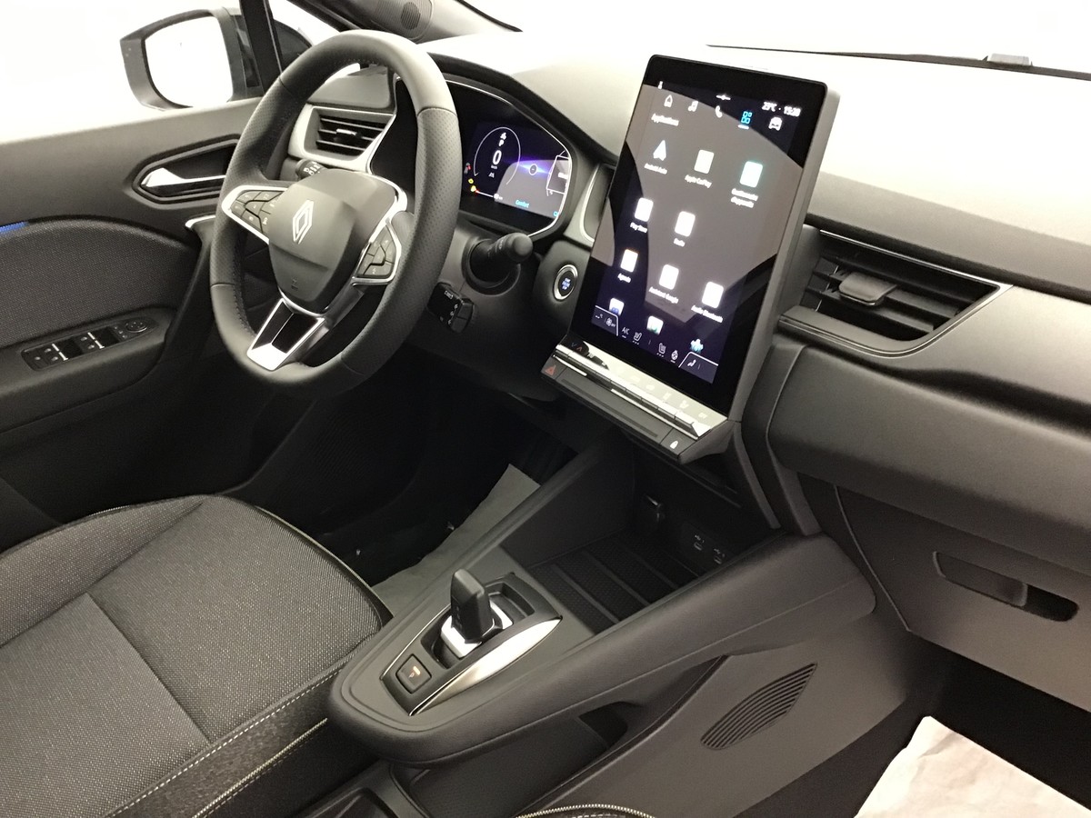 RENAULT CAPTUR