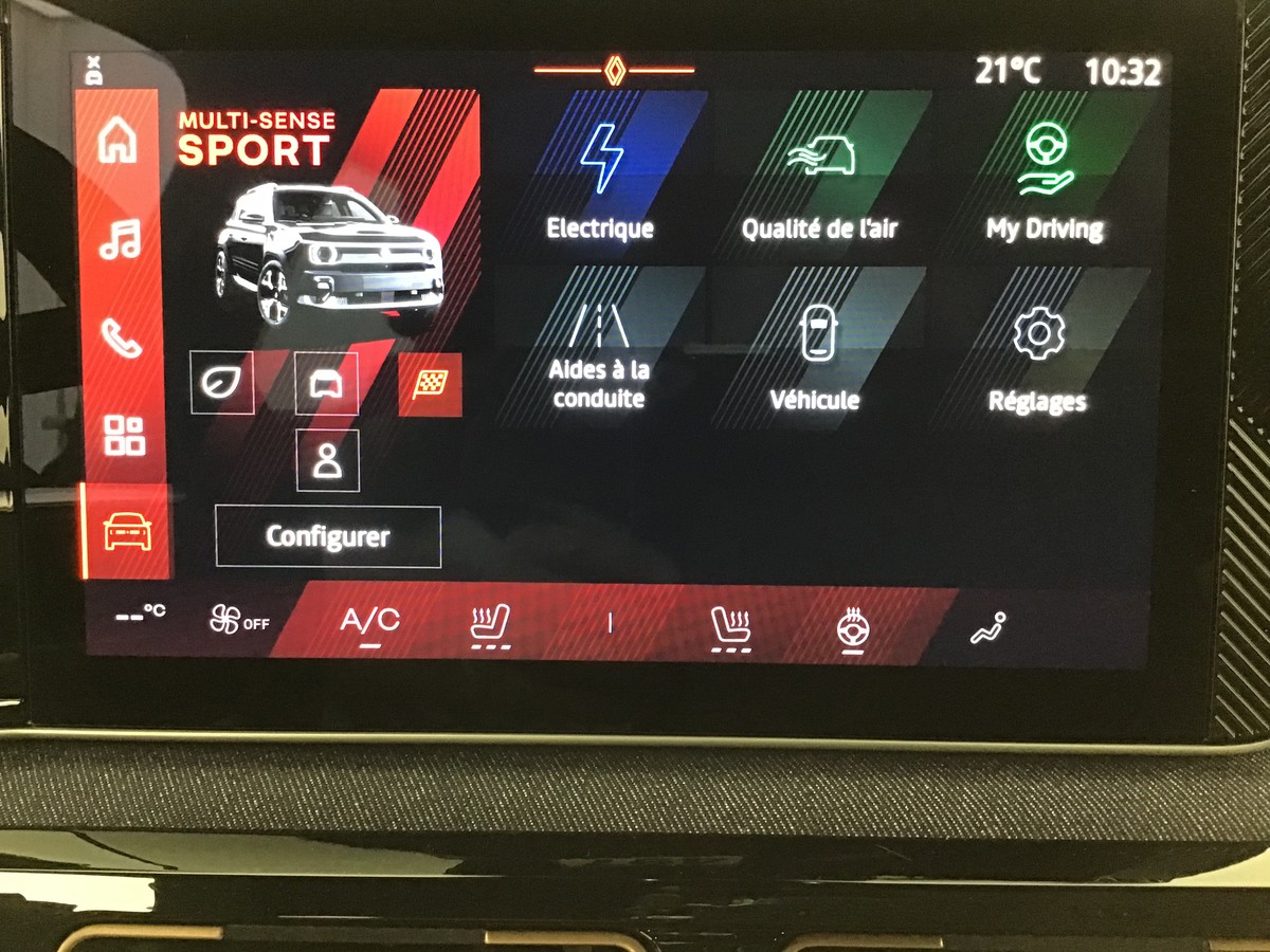 RENAULT