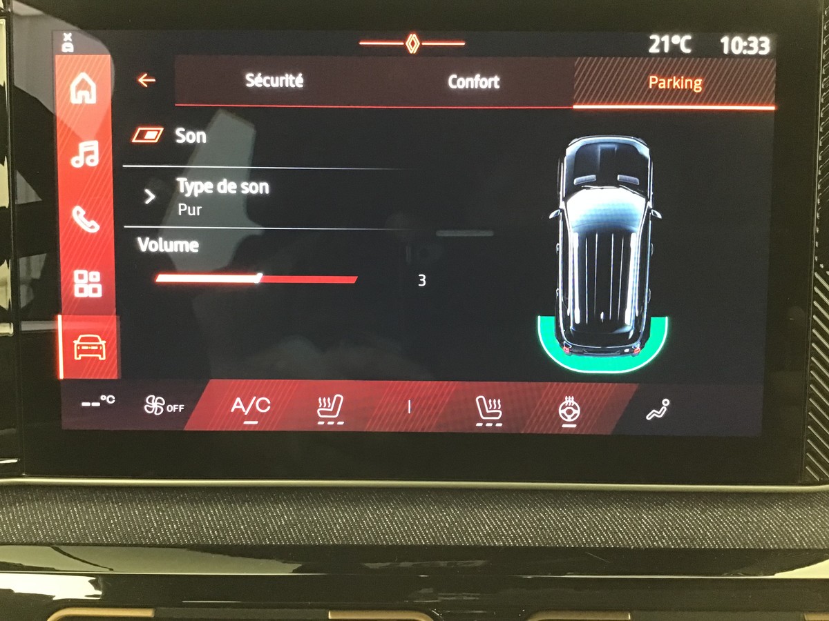 RENAULT