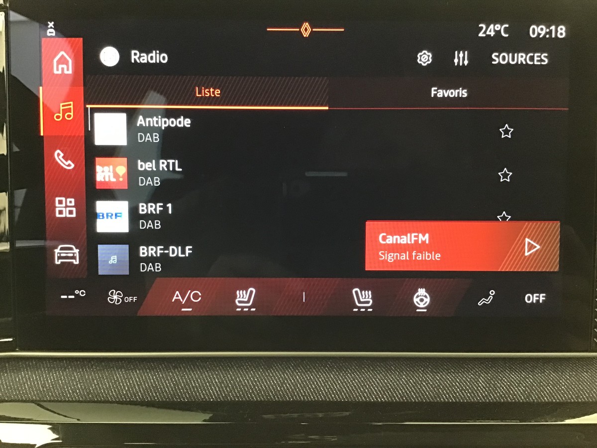 RENAULT
