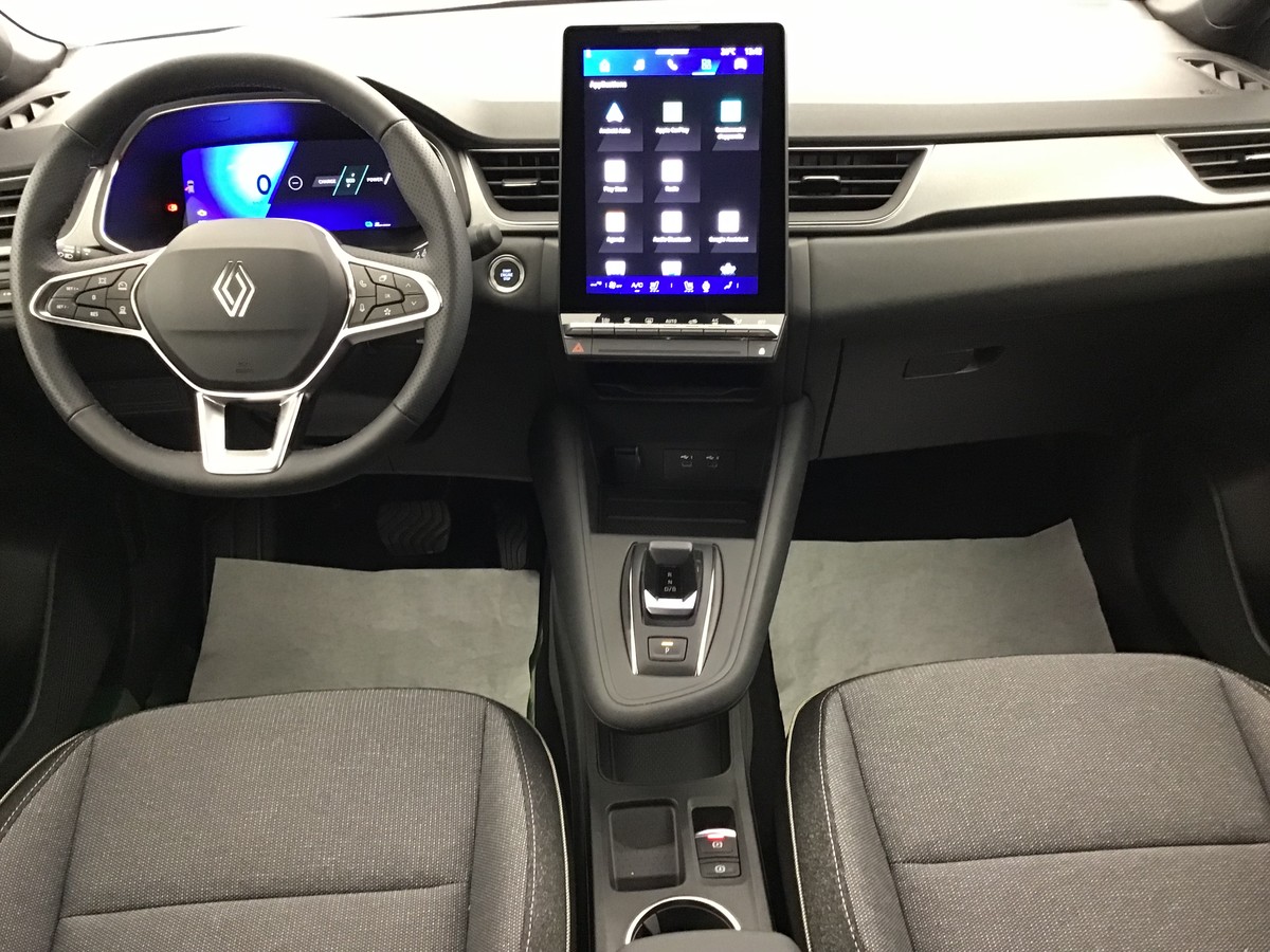 RENAULT