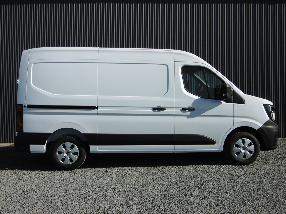 RENAULT-MASTER 4 FGN 3T5 L2H2-EXTRA