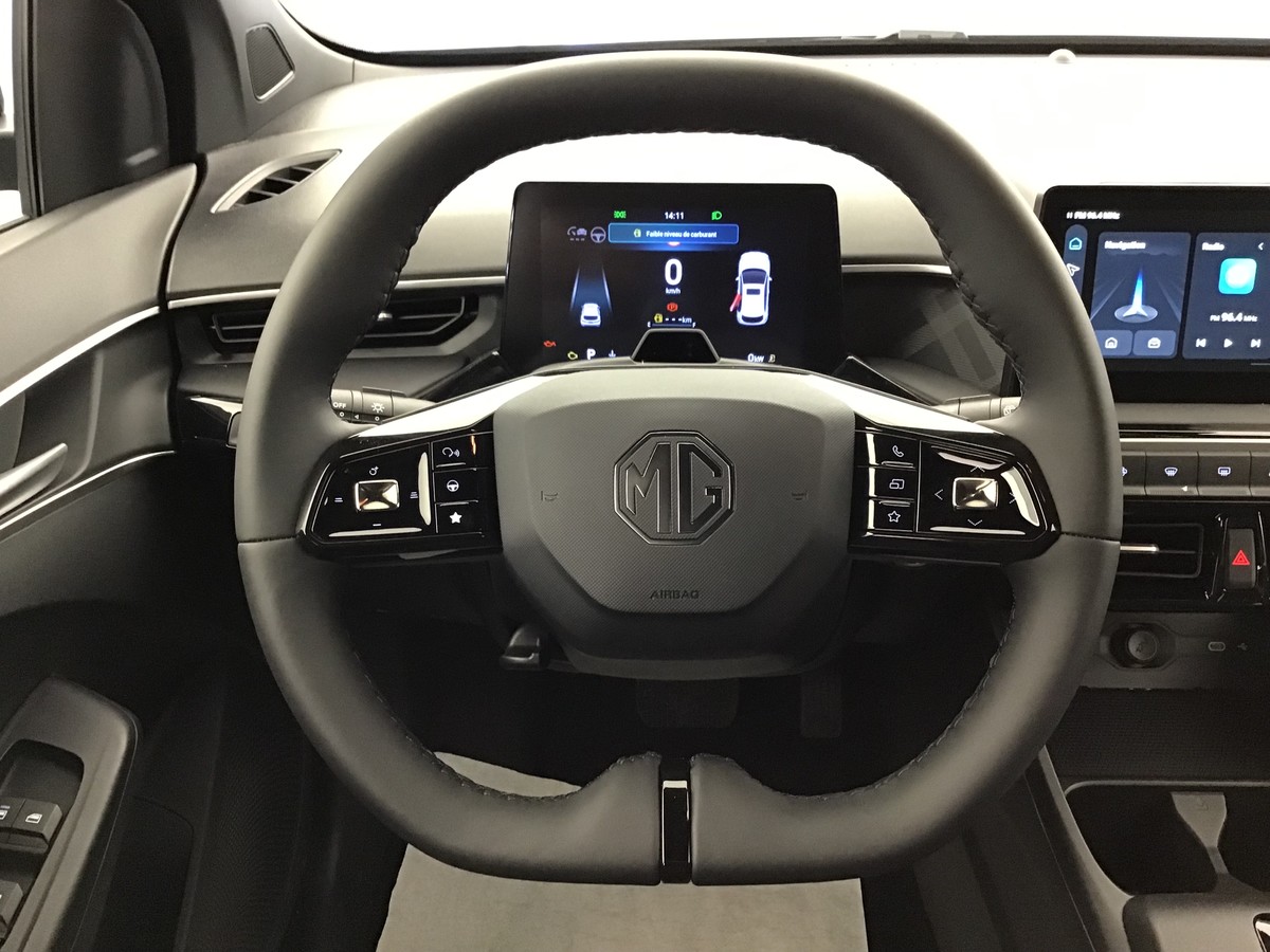 MG MG3