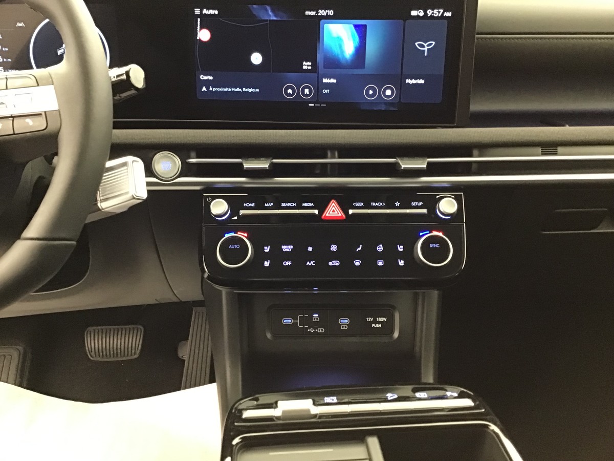 HYUNDAI TUCSON PREMIUM 