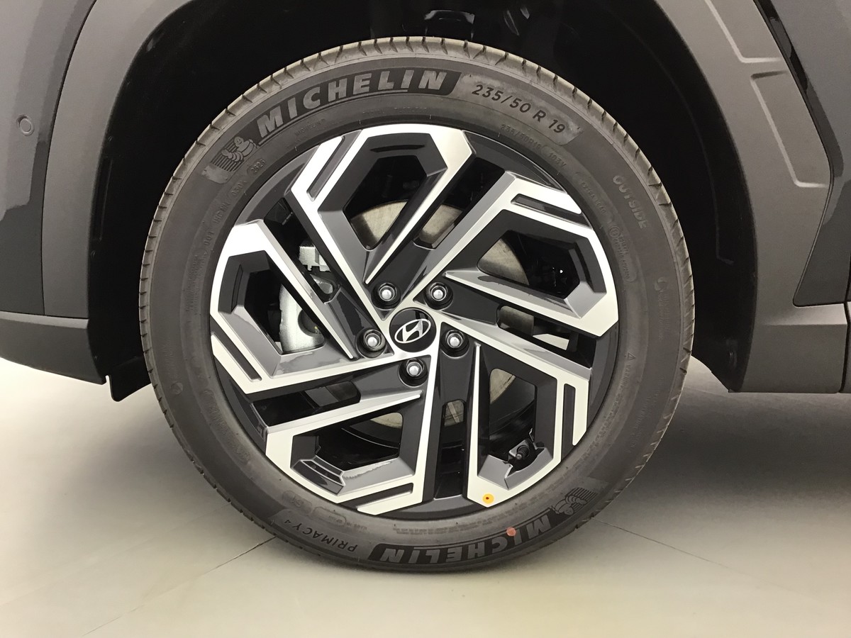 HYUNDAI TUCSON PREMIUM 