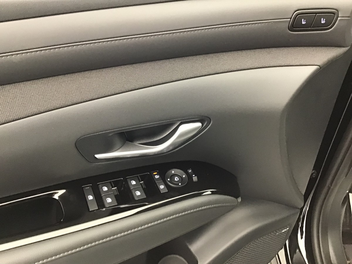 HYUNDAI TUCSON PREMIUM 