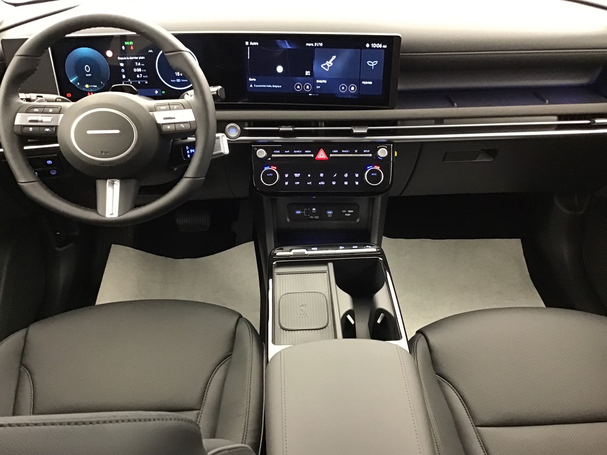 HYUNDAI TUCSON PREMIUM 