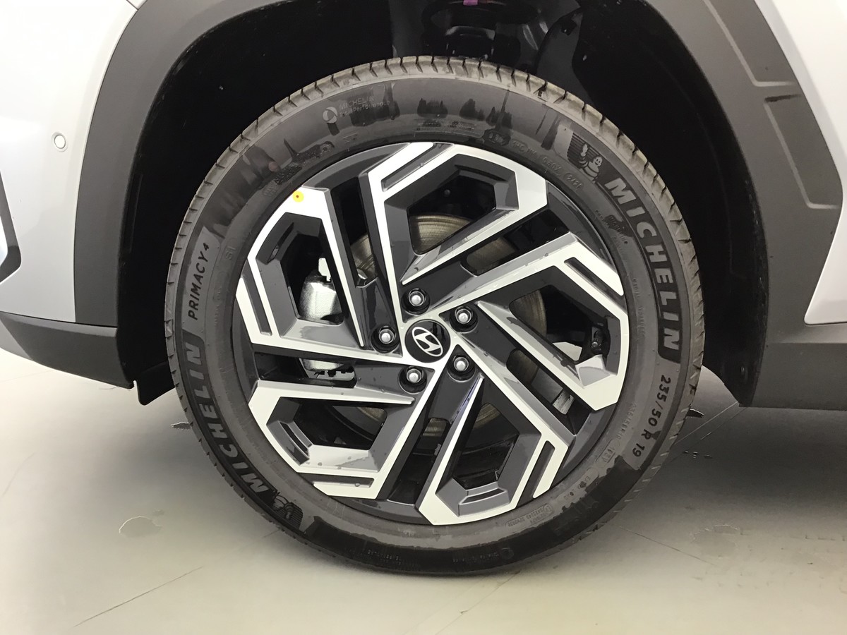 HYUNDAI TUCSON PREMIUM 