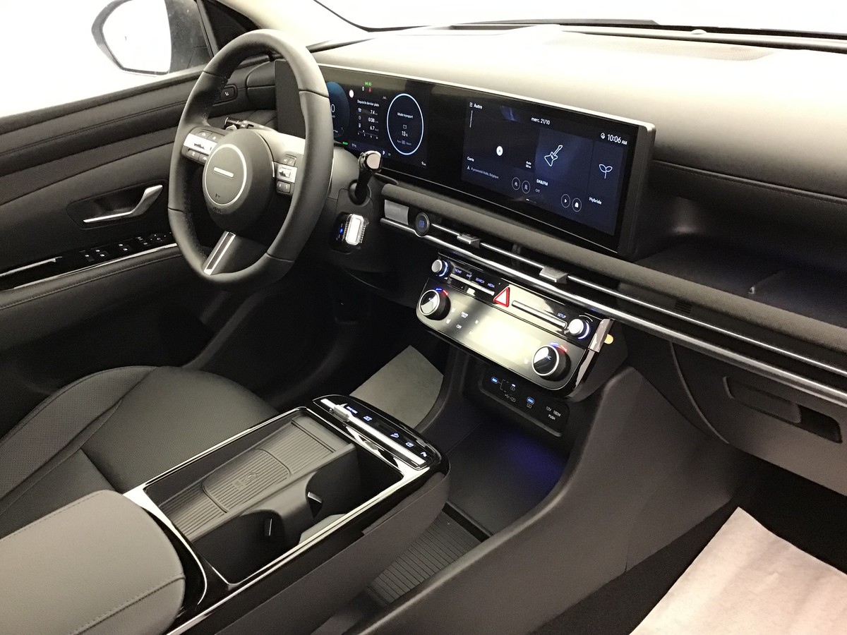 HYUNDAI TUCSON PREMIUM 