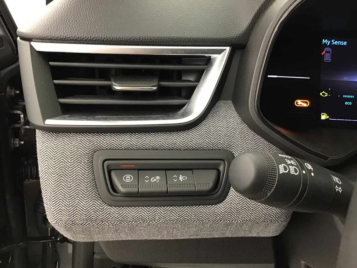 RENAULT CLIO 5 TECHNO