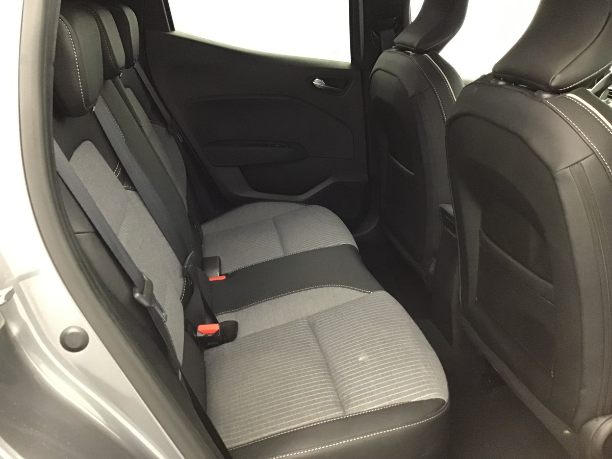 RENAULT CLIO 5 TECHNO