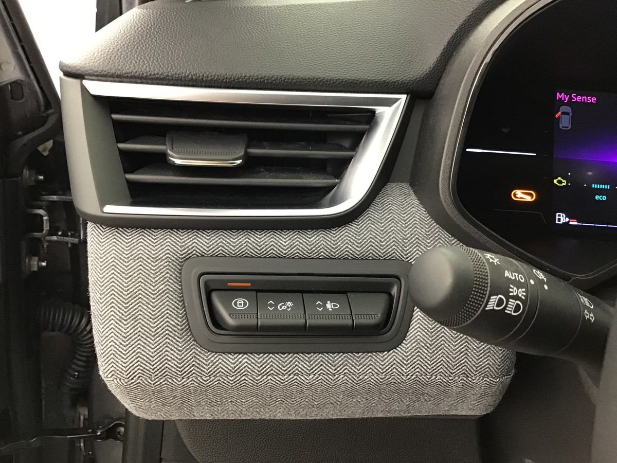 RENAULT CLIO 5 TECHNO