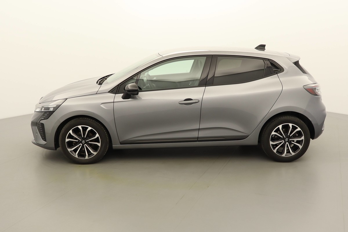 RENAULT CLIO 5 TECHNO
