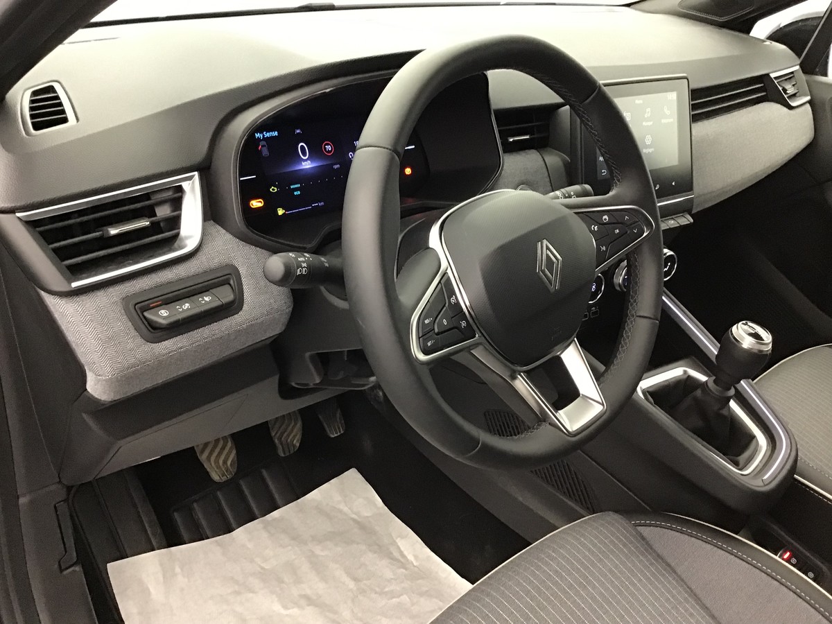 RENAULT CLIO 5 TECHNO