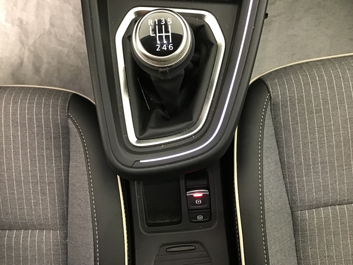 RENAULT CLIO 5 TECHNO