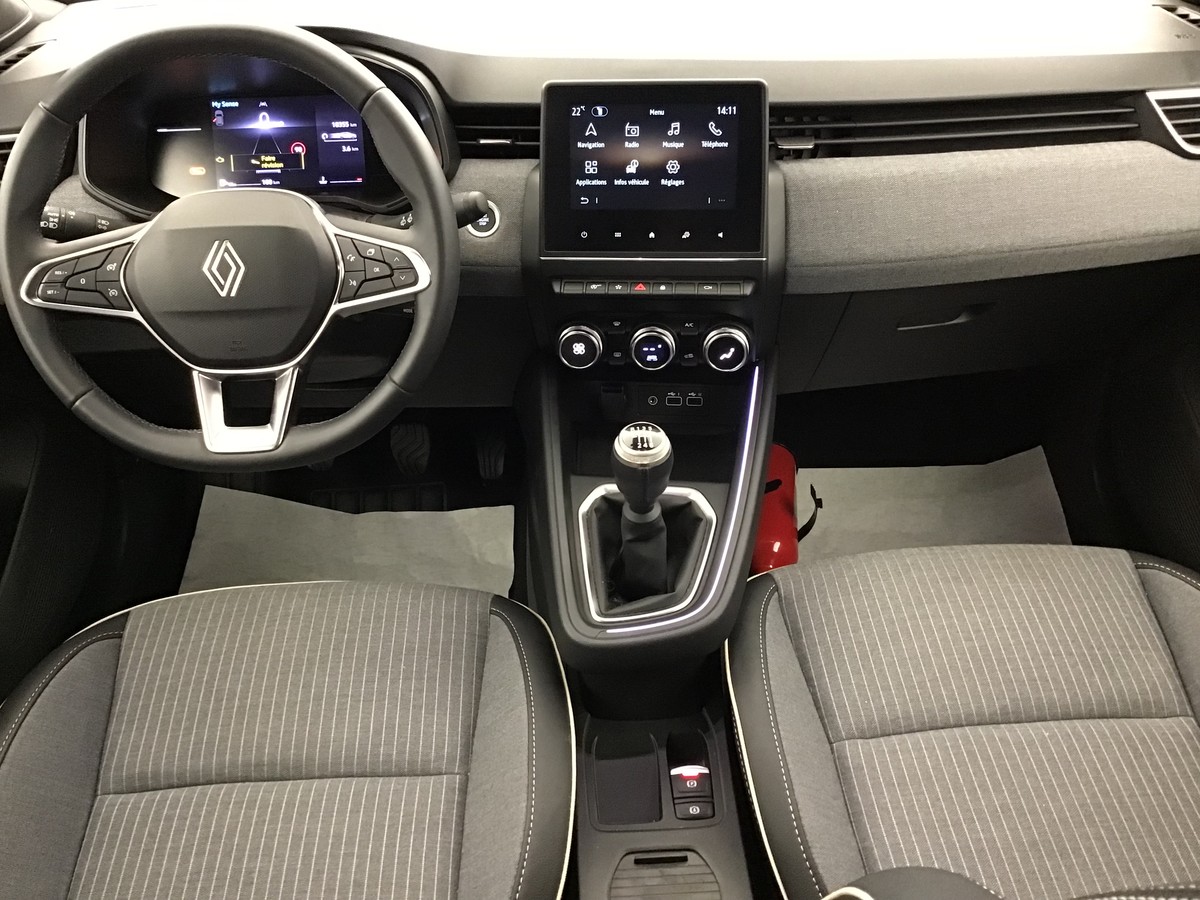 RENAULT CLIO 5 TECHNO