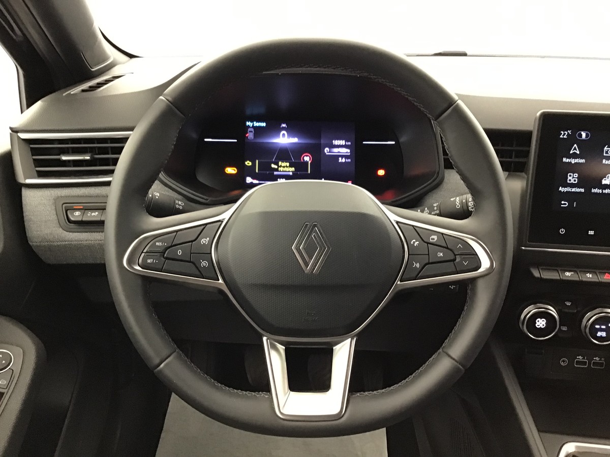 RENAULT CLIO 5 TECHNO