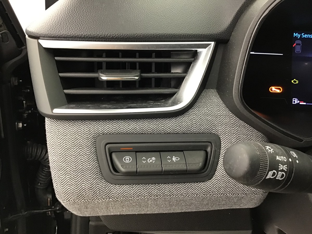 RENAULT CLIO 5 TECHNO
