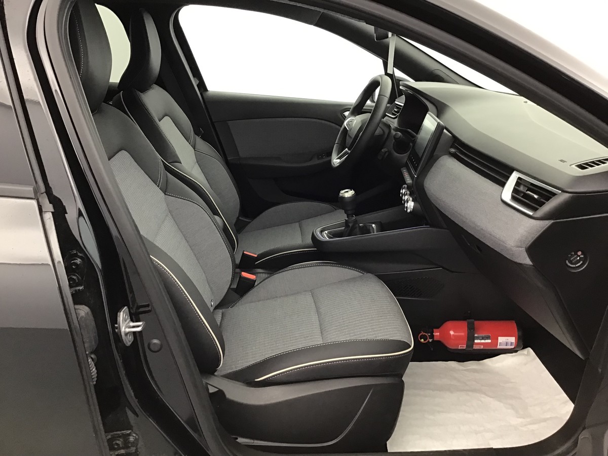 RENAULT CLIO 5 TECHNO